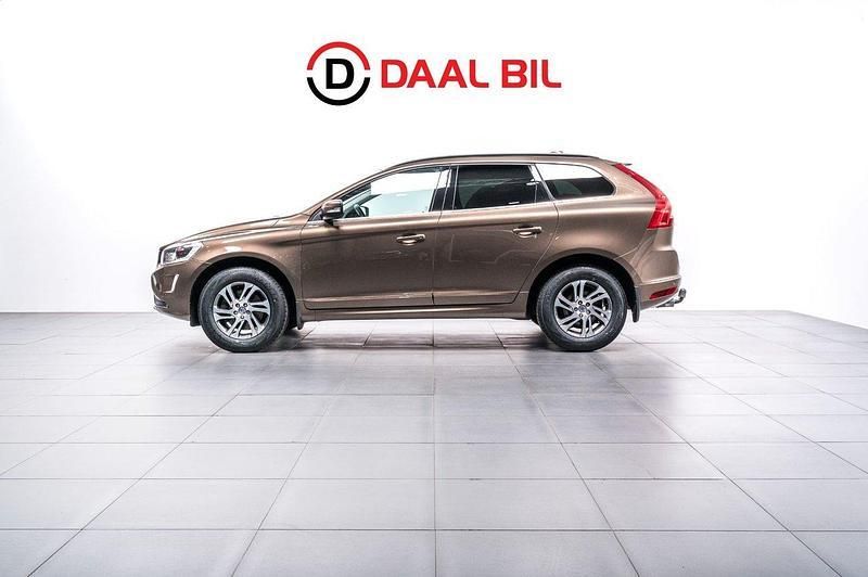 Brun Begagnad 2014 Volvo XC60 Momentum SUV | 154 700 kr (Marknadspris) - Bild 1/4