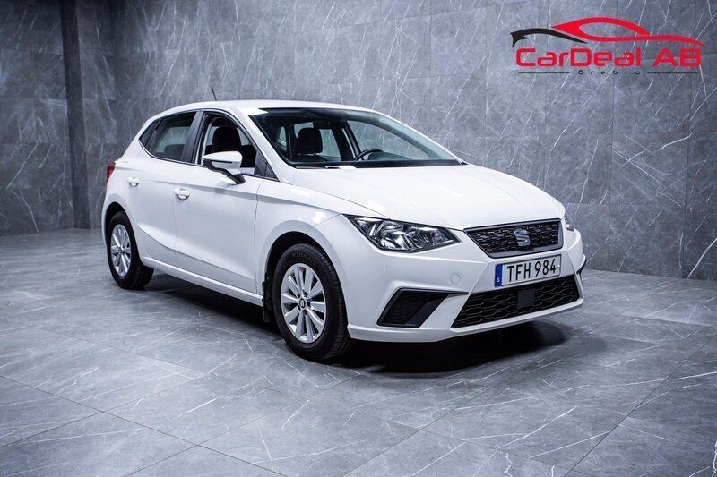 Vit Begagnad 2021 Seat Ibiza Comfort Halvkombi | 128 800 kr (Bra pris) - Bild 1/4