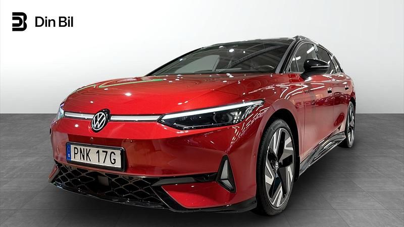 Begagnad VW ID.7 GTX 250 kW (340 HK) 2024 Röd (kings red metallic black) Kombi