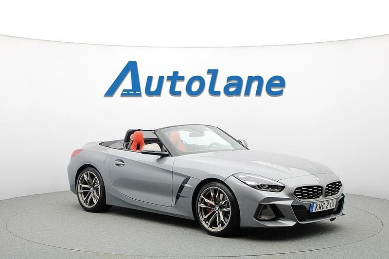 Grå Begagnad 2025 BMW Z4 M Sport Cab | 699 900 kr (Bra pris) - Bild 1/3