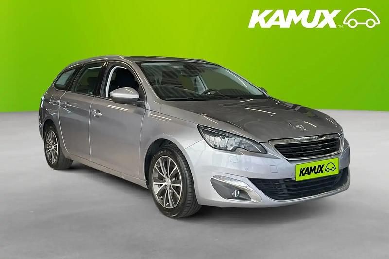 Silver/grå Begagnad 2015 Peugeot 308 Kombi | 124 900 kr (Dyr) - Bild 1/4