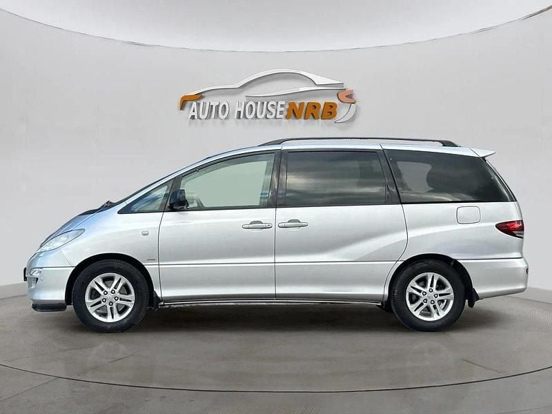 Silver Begagnad 2005 Toyota Previa Minibuss | 59 500 kr - Bild 1/4