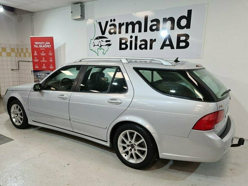 Begagnad Saab 9-5 Vector 150 HK (110 kW) 2007 Grå Kombi