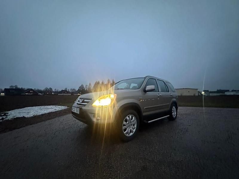 Begagnad 2006 Honda CR-V SUV | 27 000 kr (Superpris) - Bild 1/3