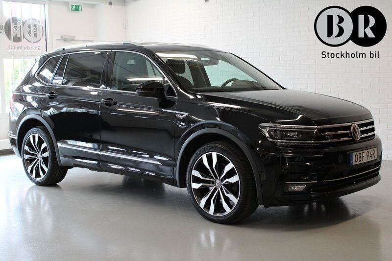 Svart Begagnad 2021 VW Tiguan Allspace R-line SUV | 349 900 kr (Bra pris) - Bild 1/4