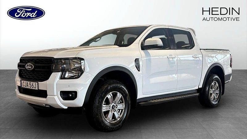 Vit (white) Ny 2024 Ford Ranger XLT Pickup | 574 875 kr (Superpris) - Bild 1/4