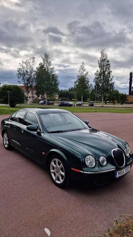 Grön Begagnad 2005 Jaguar S-Type Executive Sedan | 28 000 kr - Bild 1/4
