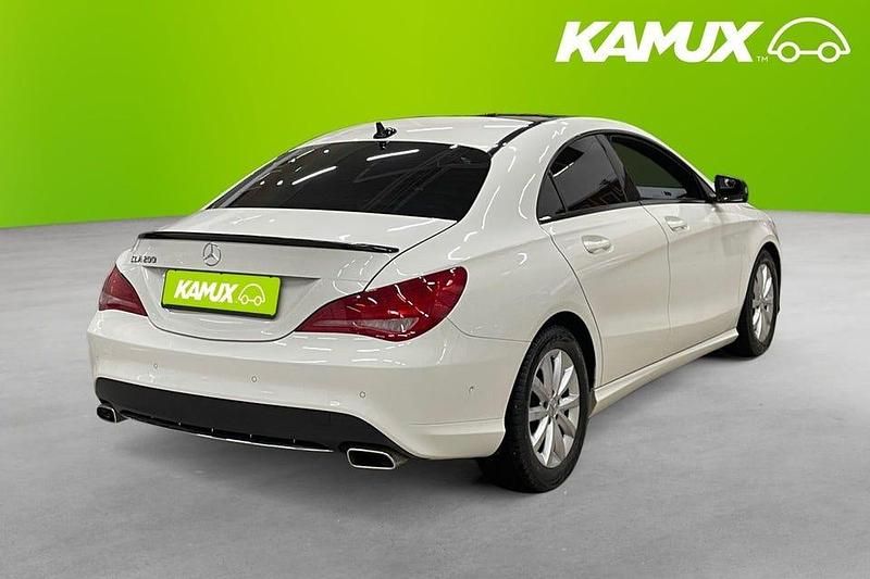 Begagnad Mercedes CLA200 156 HK (114 kW) 2015 Vit Sedan