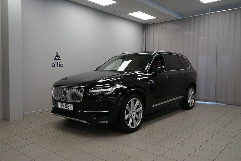 Svart Begagnad 2015 Volvo XC90 SUV | 359 900 kr (Marknadspris) - Bild 1/4