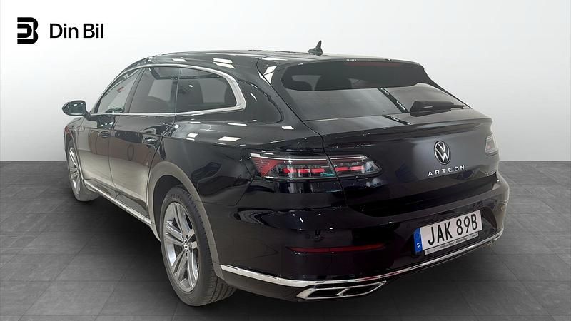 Begagnad VW Arteon R-line 156 HK (114 kW) 2022 Deep black pearl Kombi