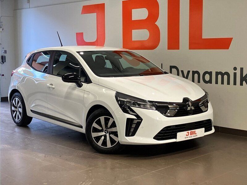 Vit Ny 2024 Mitsubishi Colt Invite Halvkombi | 229 900 kr - Bild 1/4