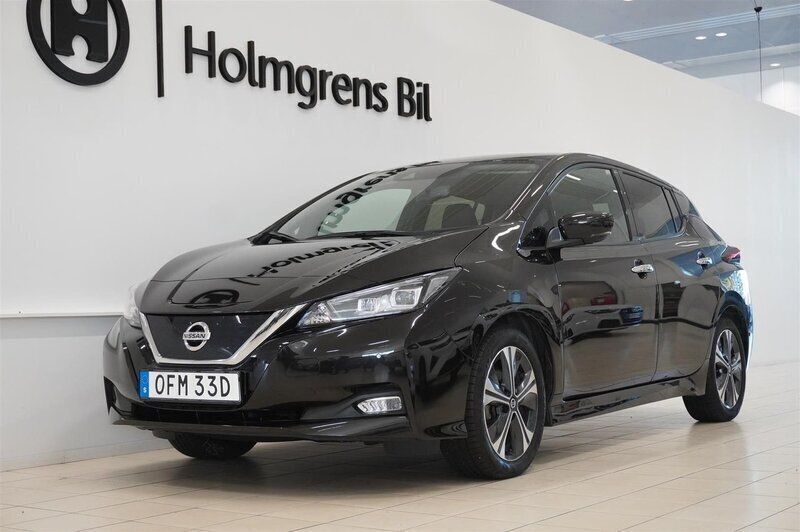 Svart Begagnad 2021 Nissan Leaf N-Connecta Halvkombi | 169 900 kr (Superpris) - Bild 1/4