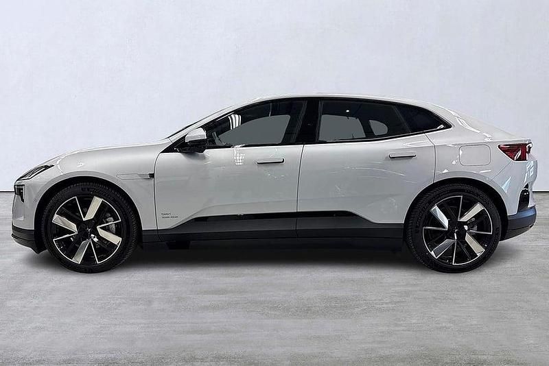 Begagnad Polestar 4 Long Range Dual motor 405 kW (551 HK) 2024 Silver SUV