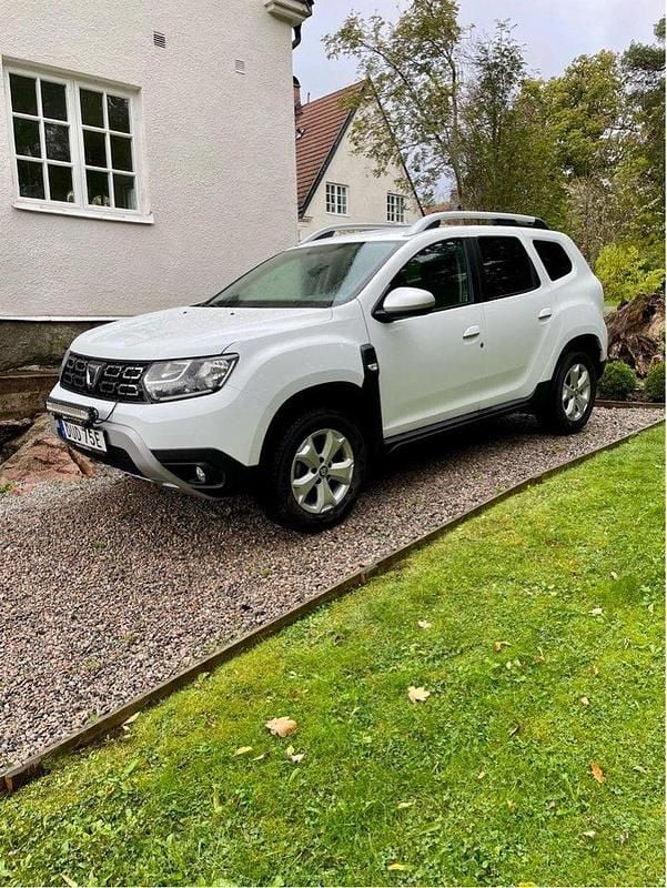Vit Begagnad 2020 Dacia Duster SUV | 120 000 kr (Bra pris) - Bild 1/4