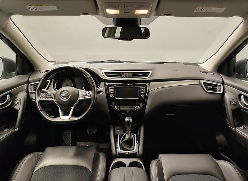 Begagnad Nissan Qashqai Tekna 160 HK (117 kW) 2020 Grå SUV