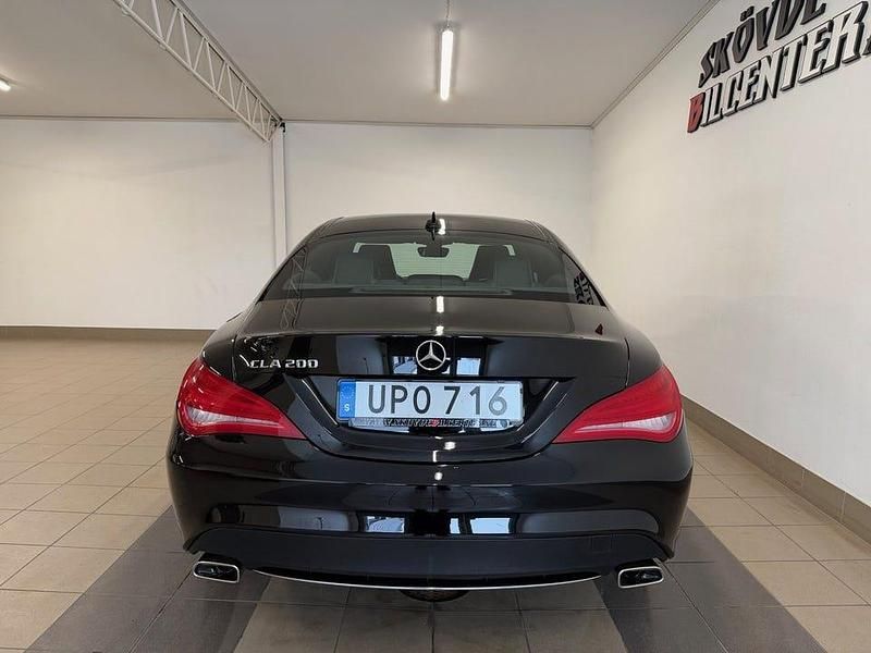 Begagnad Mercedes CLA200 Urban 156 HK (114 kW) 2015 Svart
