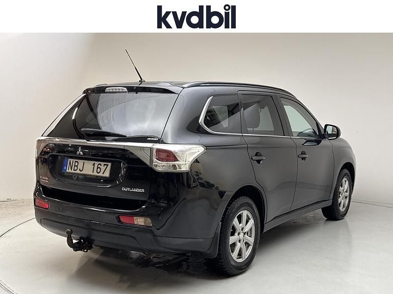 Begagnad Mitsubishi Outlander 2013 Svart SUV