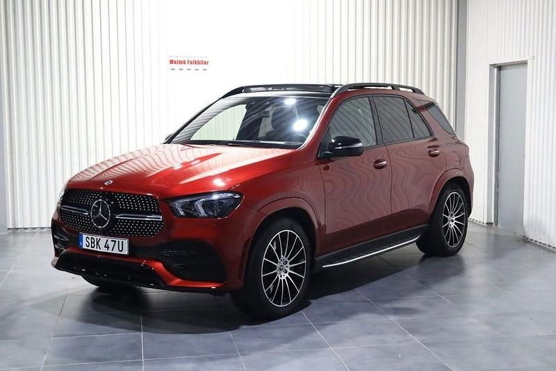 Röd Begagnad 2022 Mercedes GLE350 AMG line SUV | 739 900 kr (Marknadspris) - Bild 1/4