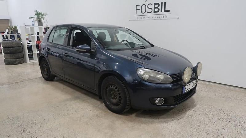 Begagnad VW Golf VI 102 HK (75 kW) 2009 Mörkgrå Halvkombi