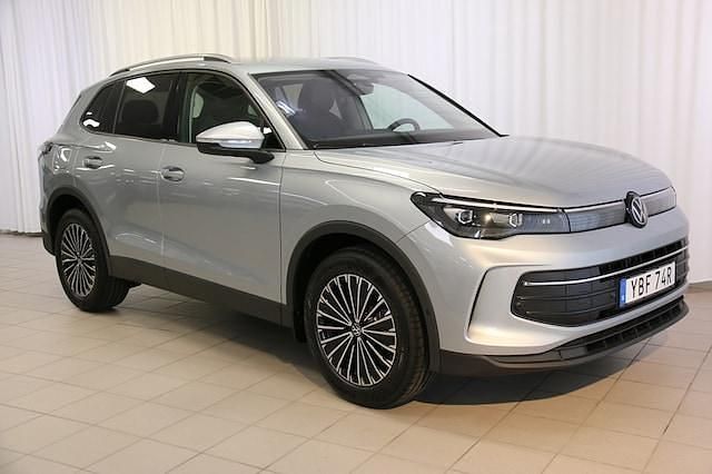 Ny 2026 VW Tiguan Life SUV | 450 100 kr (Marknadspris) - Bild 1/4