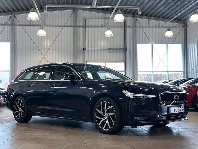Begagnad Volvo V90 235 HK (172 kW) 2018 Blå Kombi