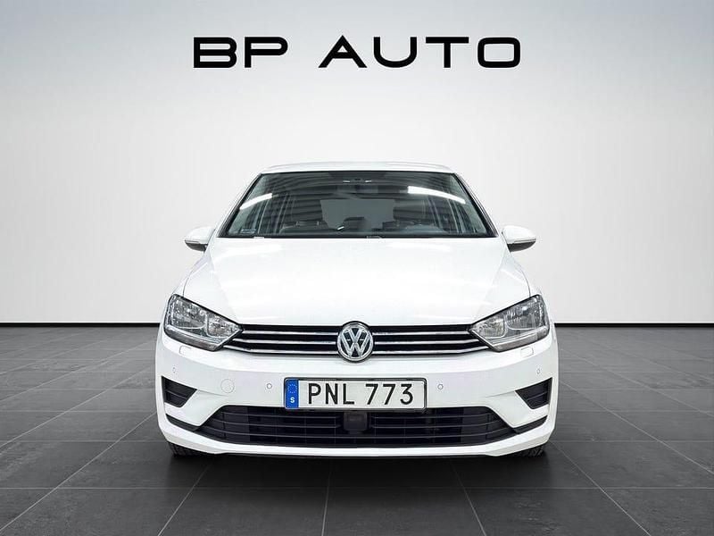 Begagnad VW Golf VII 110 HK (80 kW) 2015 Vit Halvkombi