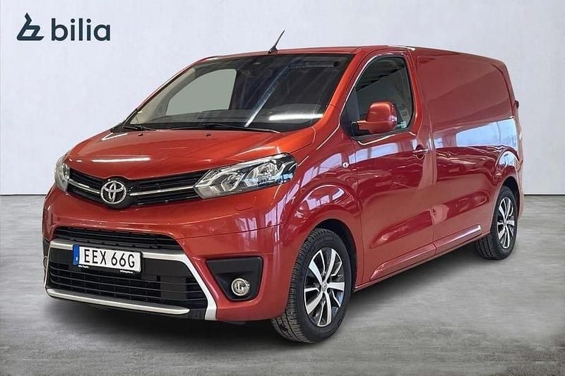 Orange Begagnad 2020 Toyota Proace Minibuss | 139 900 kr (Marknadspris) - Bild 1/3