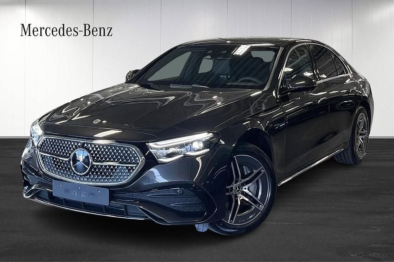 Ny Mercedes E300 Premium 2026 Sedan