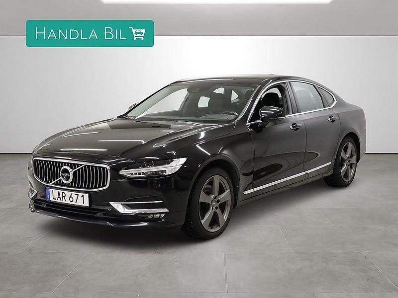 Begagnad Volvo S90 Inscription 235 HK (172 kW) 2017 Svart Sedan