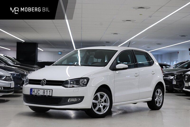 Vit Begagnad 2012 VW Polo Halvkombi | 129 900 kr (Lite dyr) - Bild 1/3
