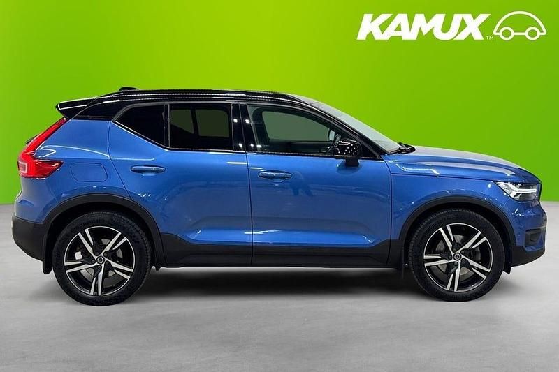 Begagnad Volvo XC40 R-Design 190 HK (139 kW) 2020 Blå SUV