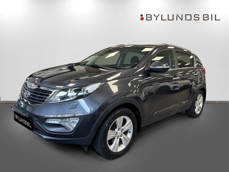 Mörkgrå Begagnad 2011 Kia Sportage Comfort SUV | 99 000 kr (Marknadspris) - Bild 1/4