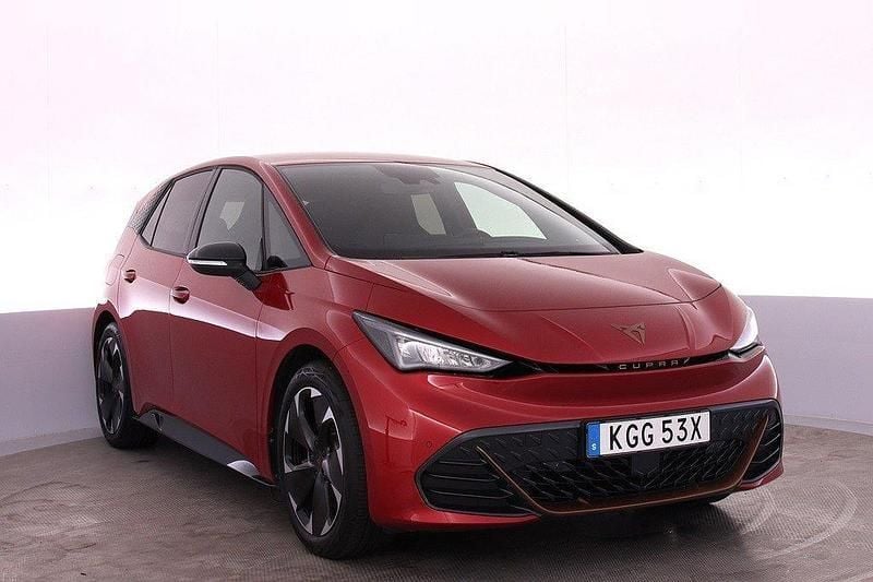 Röd Begagnad 2023 Cupra Born e-Boost Halvkombi | 333 900 kr (Marknadspris) - Bild 1/4