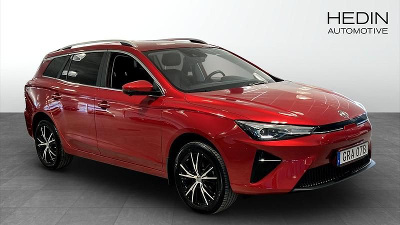 Begagnad MG MG5 EV Long Range 11 kW (15 HK) 2022 Röd Kombi
