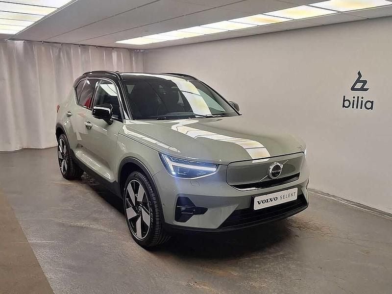 Grön Begagnad 2024 Volvo EX40 Performance SUV | 549 000 kr (Lite dyr) - Bild 1/3