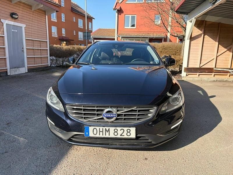 Begagnad Volvo V60 231 HK (169 kW) 2017 Kombi