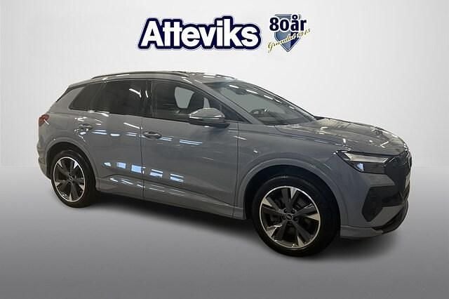 Kiselgrå Begagnad 2022 Audi Q4 e-tron Proline SUV | 268 900 kr (Marknadspris) - Bild 1/4