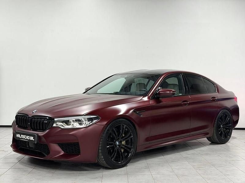 Begagnad BMW M5 600 HK (441 kW) 2018 Röd Sedan