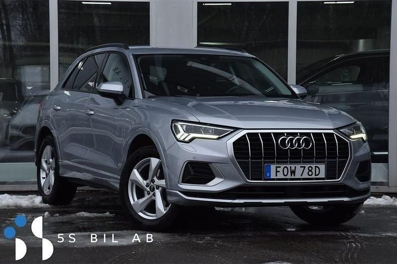 Begagnad Audi Q3 150 HK (110 kW) 2021 Silver SUV