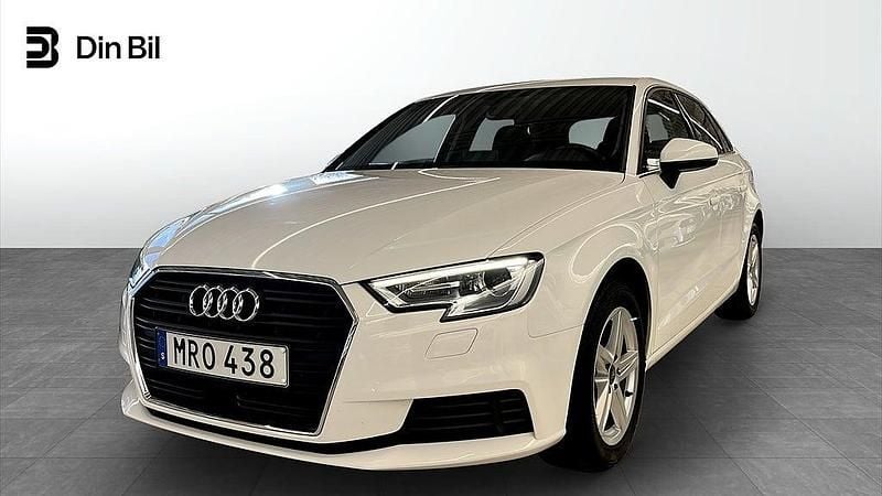 Vit Begagnad 2019 Audi A3 Sportback Proline Halvkombi | 219 000 kr (Marknadspris) - Bild 1/4