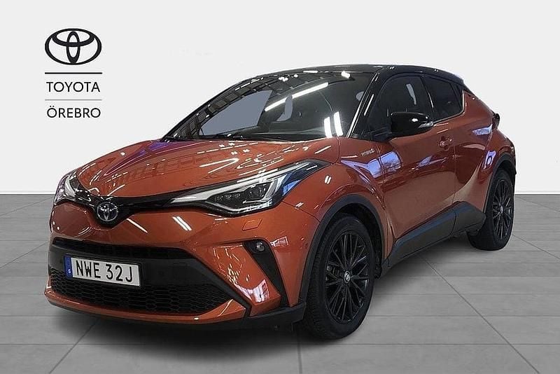 Orange Begagnad 2019 Toyota C-HR Edition SUV | 269 900 kr (Marknadspris) - Bild 1/3