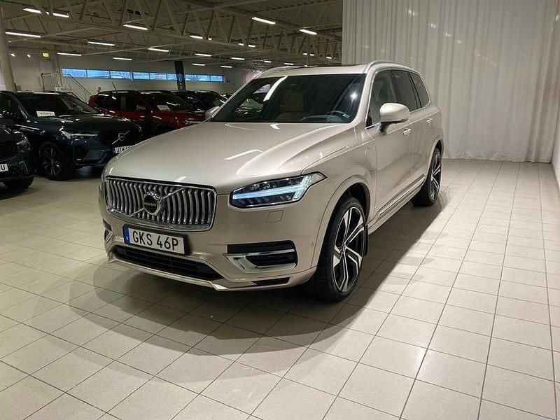 Begagnad Volvo XC90 Ultimate 462 HK (339 kW) 2024 Grå SUV