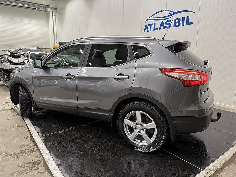 Begagnad Nissan Qashqai 110 HK (80 kW) 2014 Grå SUV
