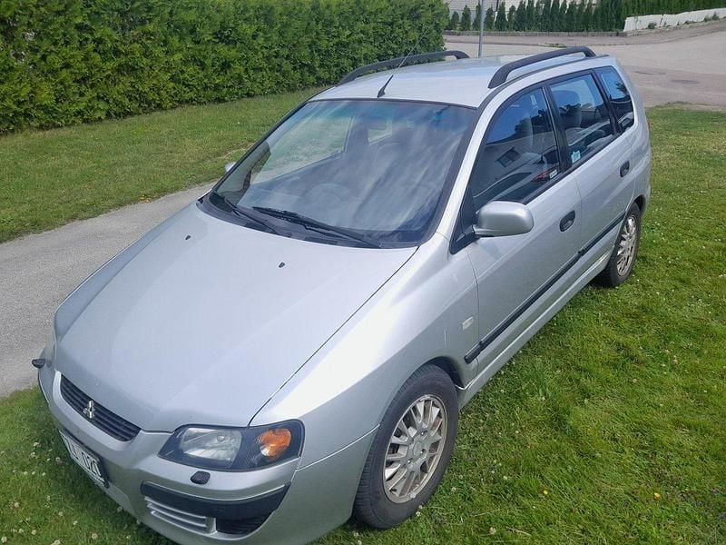 Silver Begagnad 2003 Mitsubishi Space Star Kombi | 16 900 kr (Marknadspris) - Bild 1/4