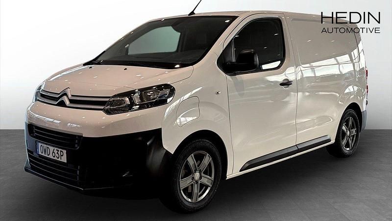 Vit (white) Begagnad 2021 Citroën e-Jumpy Minibuss | 239 900 kr - Bild 1/4