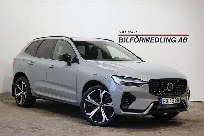 Grå Begagnad 2023 Volvo XC60 Ultimate SUV | 545 000 kr - Bild 1/4