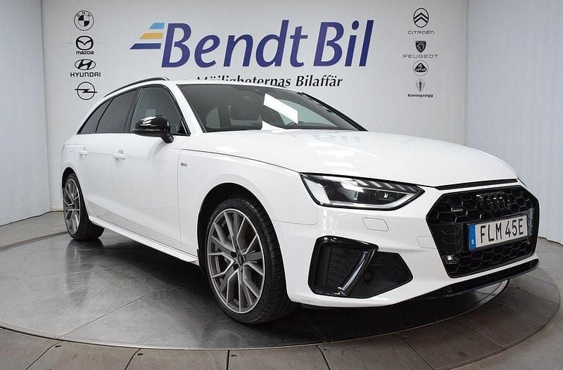 Vit Begagnad 2019 Audi A4 S-Line Kombi | 273 800 kr (Marknadspris) - Bild 1/3