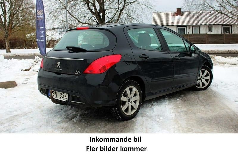 Begagnad Peugeot 308 112 HK (82 kW) 2011 Svart