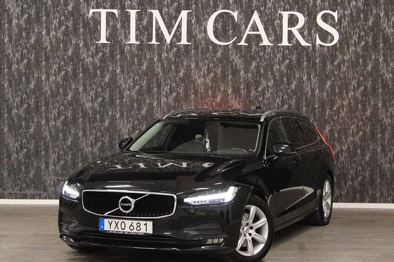 Svart Begagnad 2017 Volvo V90 Momentum Kombi | 224 900 kr (Marknadspris) - Bild 1/4
