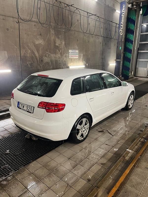 Begagnad Audi A3 140 HK (102 kW) 2012 Halvkombi